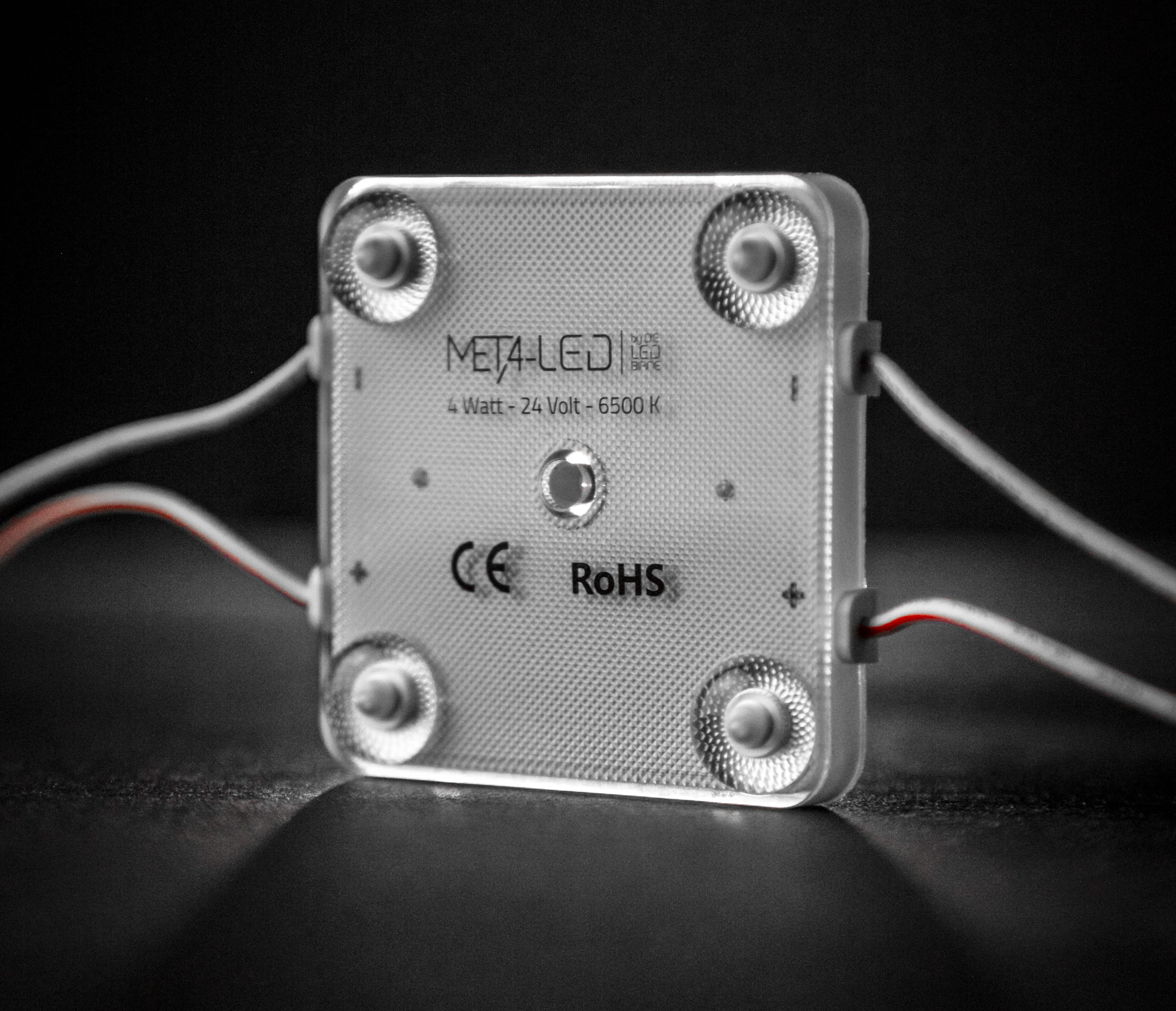 META4-LED schräg